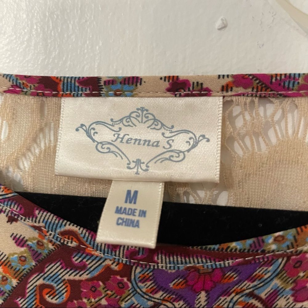 Henna S Bohemian Paisley Western Beach Long Sleeve with Lace Detail - Picture 5 of 6